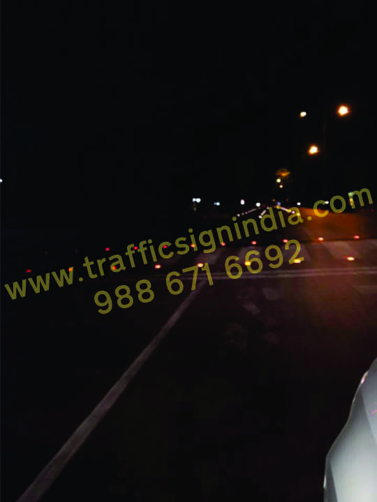 Road Studs & Safety Products rs6.jpg