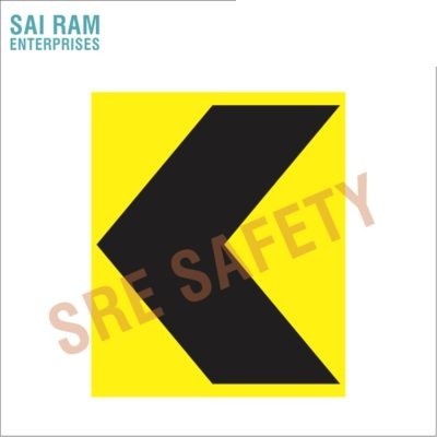 Sharp Curve Chevron Alignment Sign